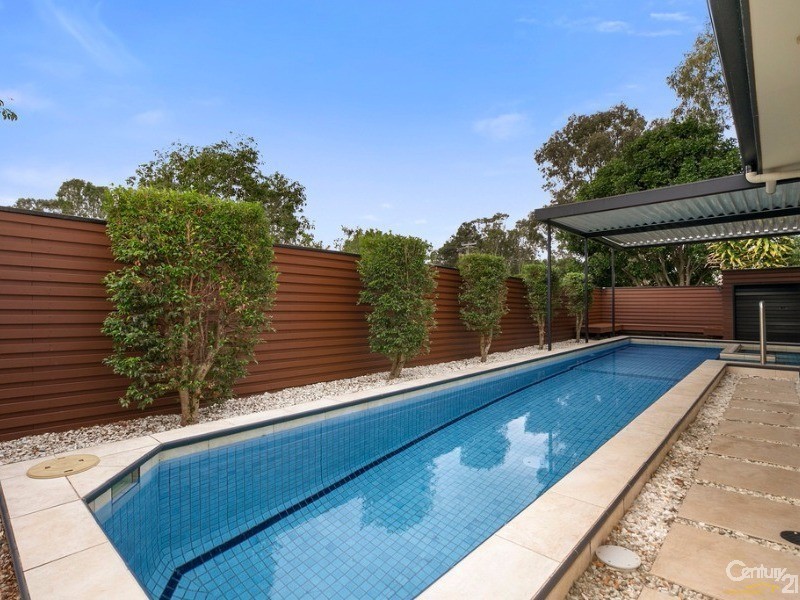 6 Sands Avenue, Noosaville QLD 4566