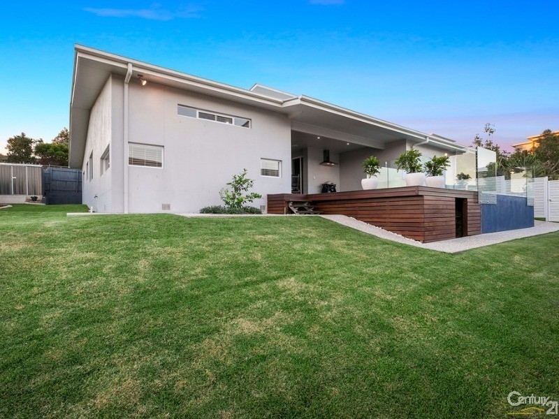 36 Honeyeater Crescent, Peregian Springs QLD 4573