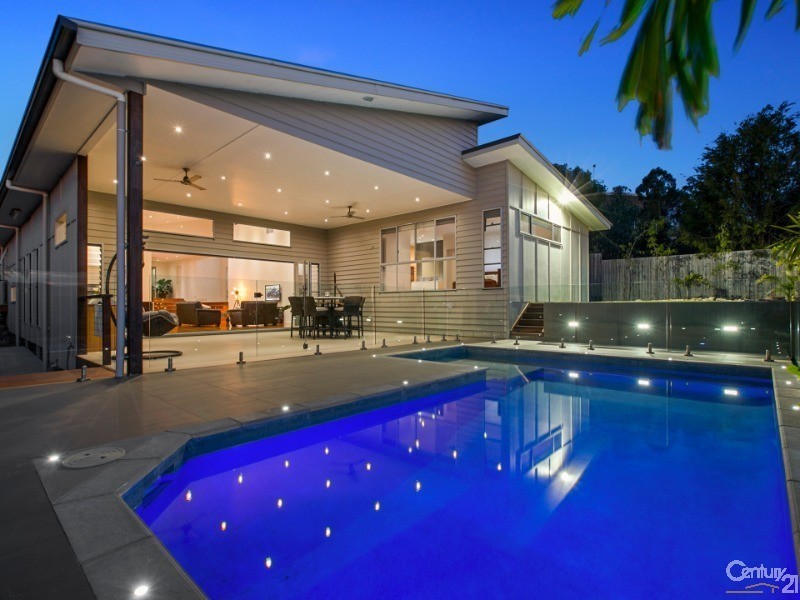 16 Tea Tree Grove, Peregian Springs QLD 4573