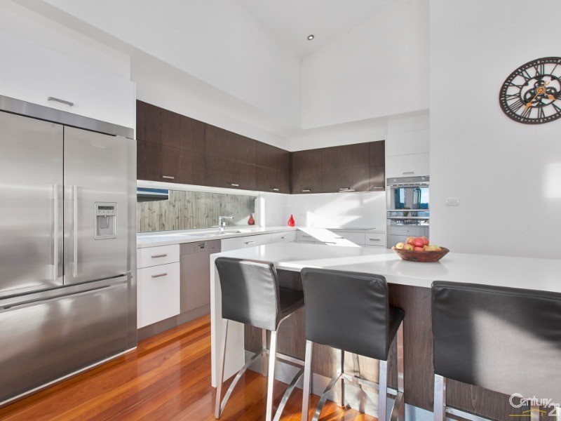 16 Tea Tree Grove, Peregian Springs QLD 4573