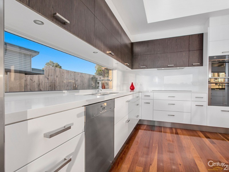 16 Tea Tree Grove, Peregian Springs QLD 4573