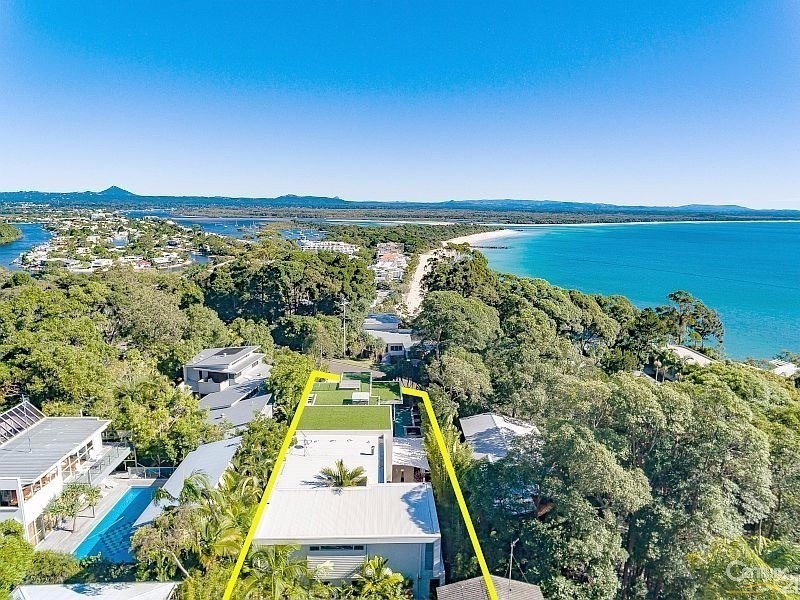 6 Allambi Rise, Noosa Heads QLD 4567