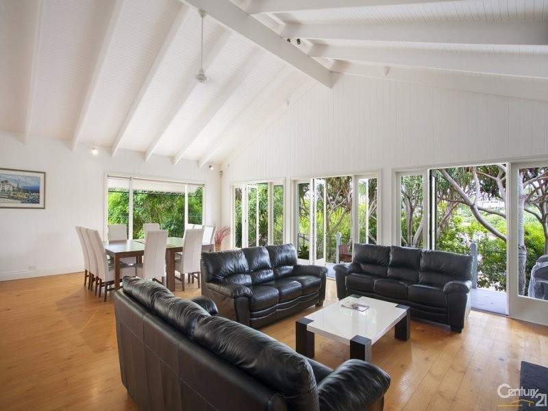 1 Silvergull Court, Sunshine Beach QLD 4567