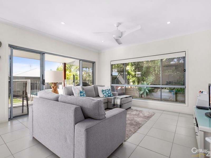 18  Doral Drive, Peregian Springs QLD 4573