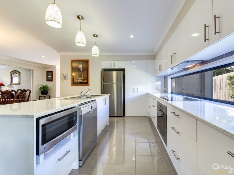 152 The Avenue, Peregian Springs QLD 4573