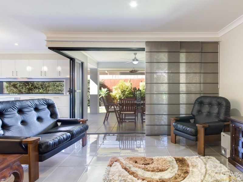 152 The Avenue, Peregian Springs QLD 4573