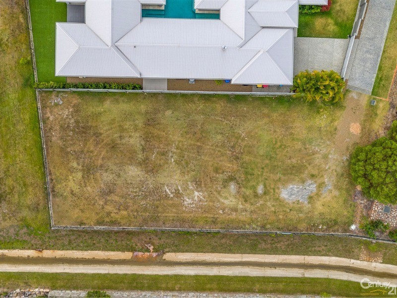 5 Hampton Court, Peregian Springs QLD 4573