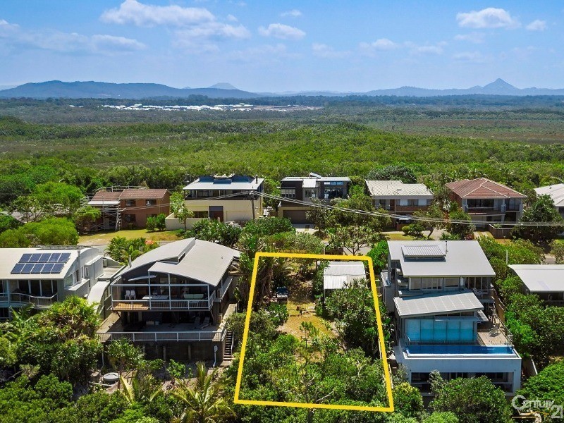 16 Plover Street, Peregian Beach QLD 4573