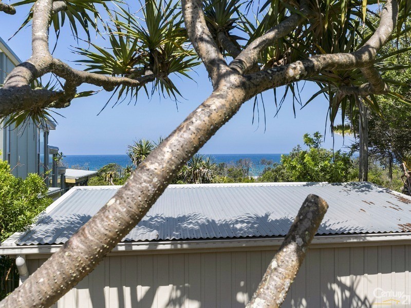 16 Plover Street, Peregian Beach QLD 4573