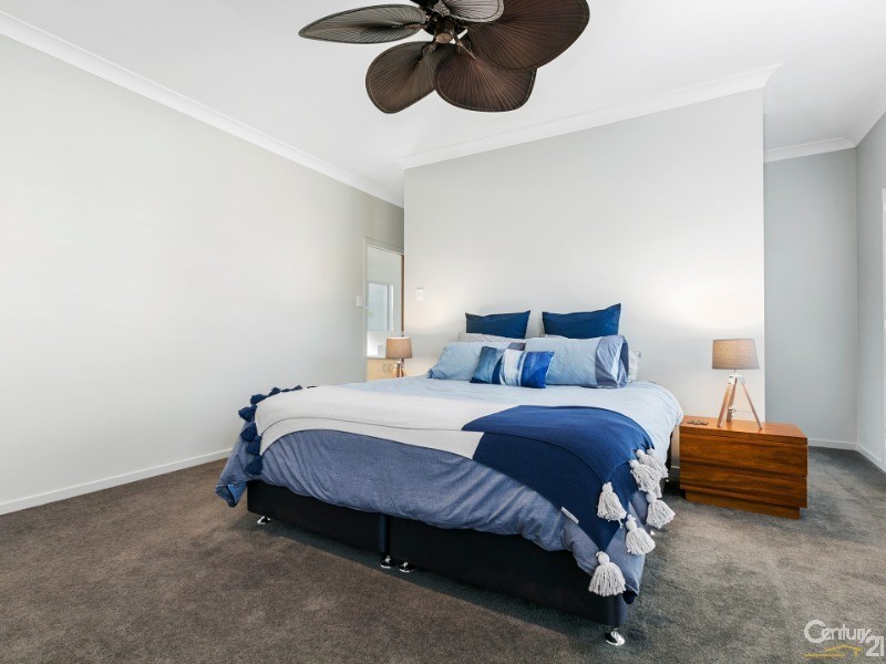 8 Waterville Way, Peregian Springs QLD 4573
