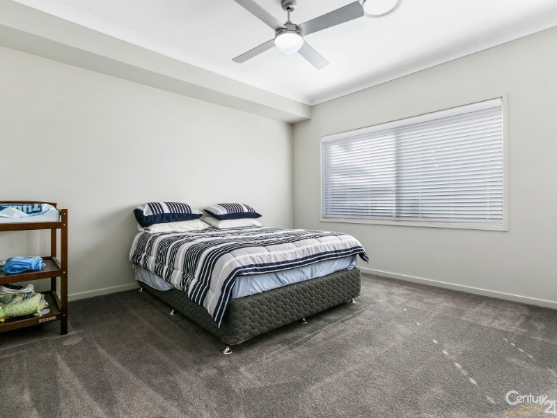 8 Waterville Way, Peregian Springs QLD 4573