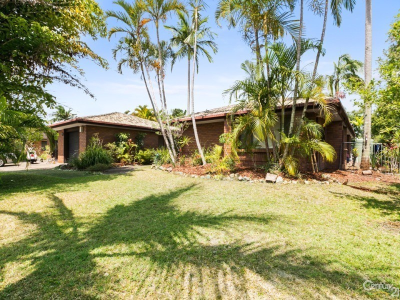 27 St. Andrews Drive, Tewantin QLD 4565