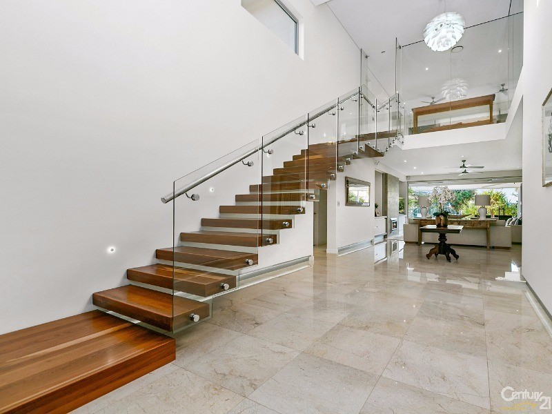 24 Mossman Court, Noosa Heads QLD 4567