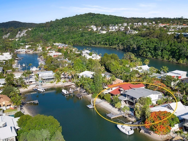 24 Mossman Court, Noosa Heads QLD 4567