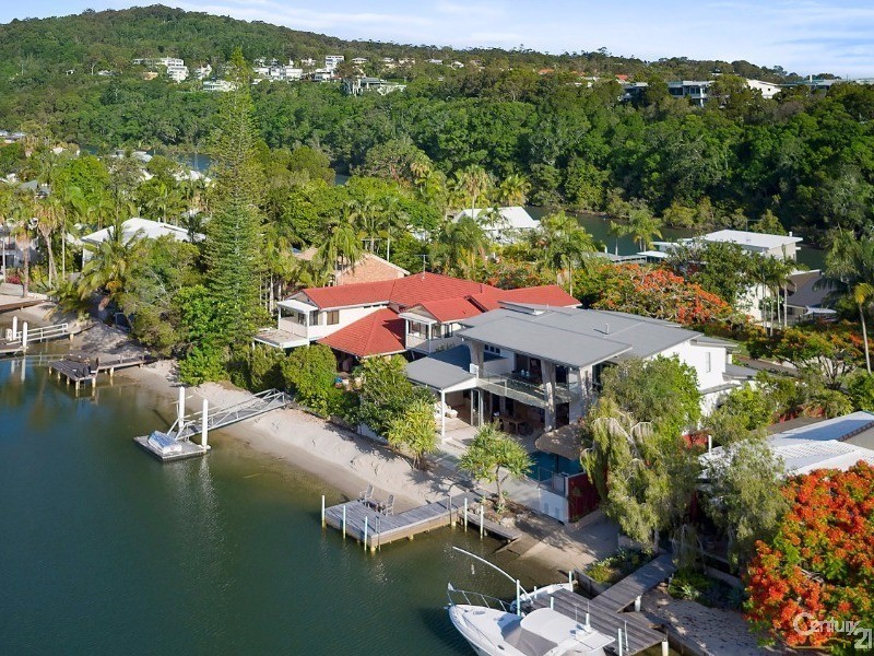 24 Mossman Court, Noosa Heads QLD 4567