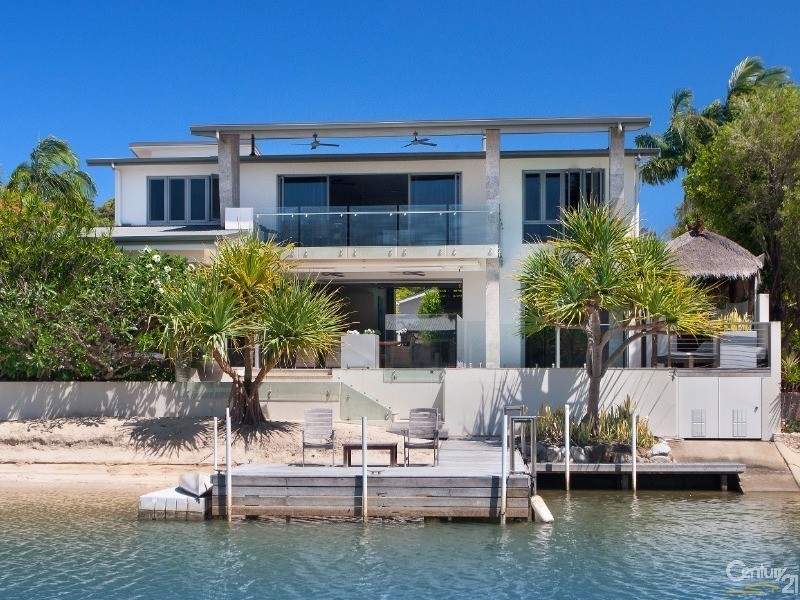 24 Mossman Court, Noosa Heads QLD 4567 CENTURY 21 Conolly Hay Group