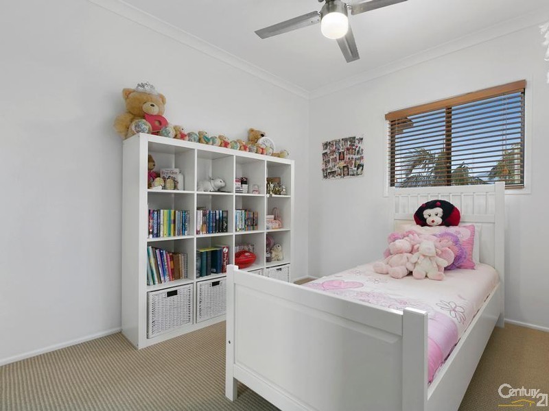 5 Mylar Court, Sunrise Beach QLD 4567