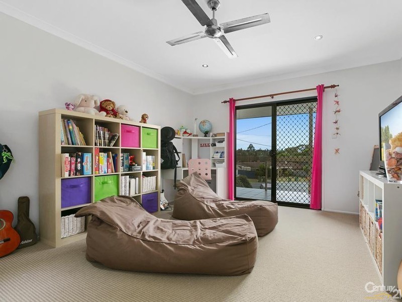 5 Mylar Court, Sunrise Beach QLD 4567