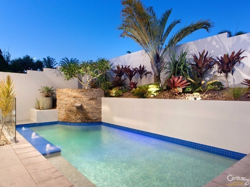 19 Captains Court, Sunrise Beach QLD 4567