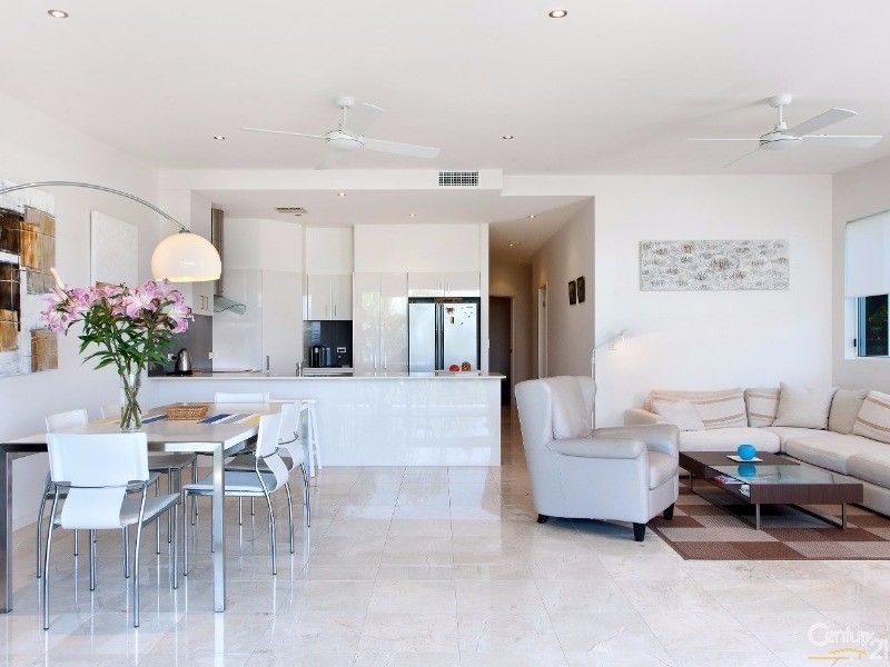 9/1 Park Crescent, Sunshine Beach QLD 4567