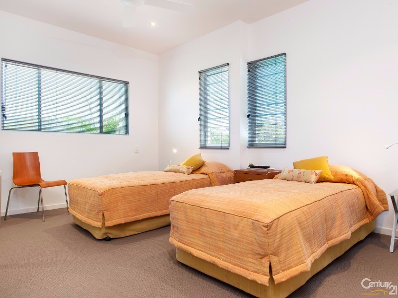 9/1 Park Crescent, Sunshine Beach QLD 4567