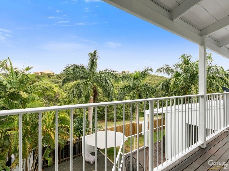 9 Swan Avenue, Sunshine Beach QLD 4567