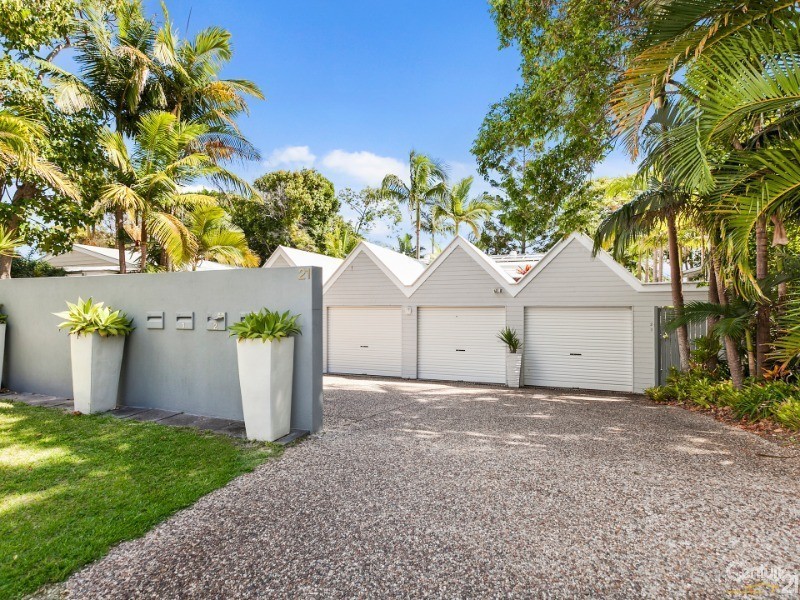 2/21  Nebula Street, Sunshine Beach QLD 4567