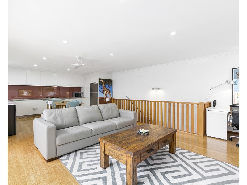 2/21  Nebula Street, Sunshine Beach QLD 4567
