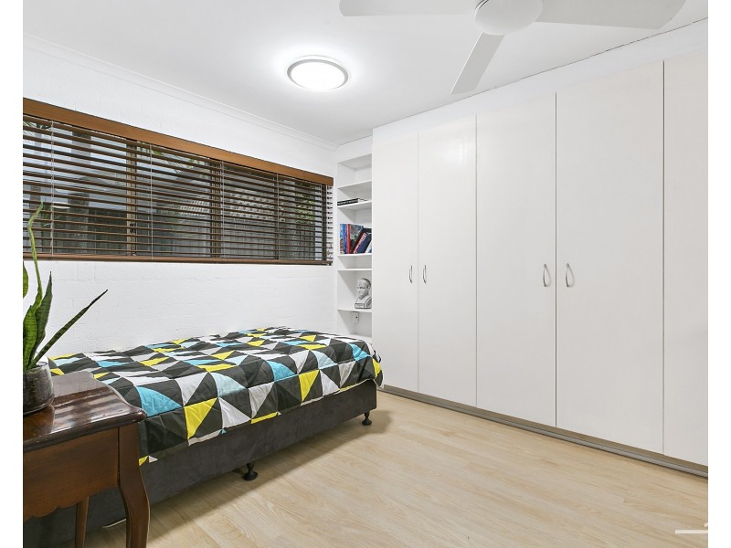 2/21  Nebula Street, Sunshine Beach QLD 4567