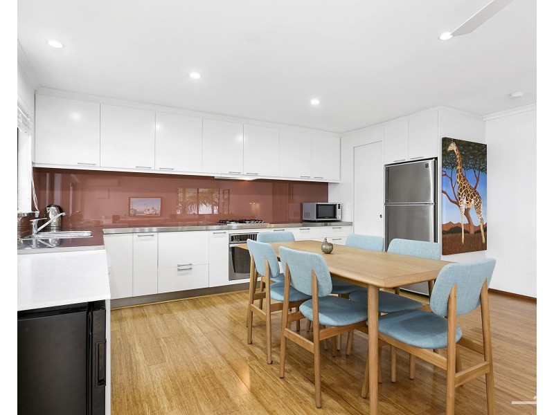 2/21  Nebula Street, Sunshine Beach QLD 4567