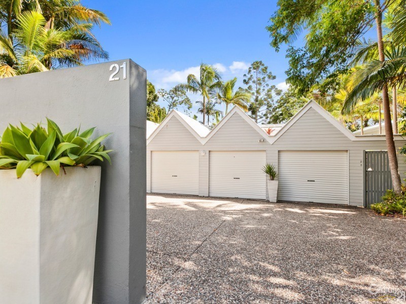 2/21  Nebula Street, Sunshine Beach QLD 4567