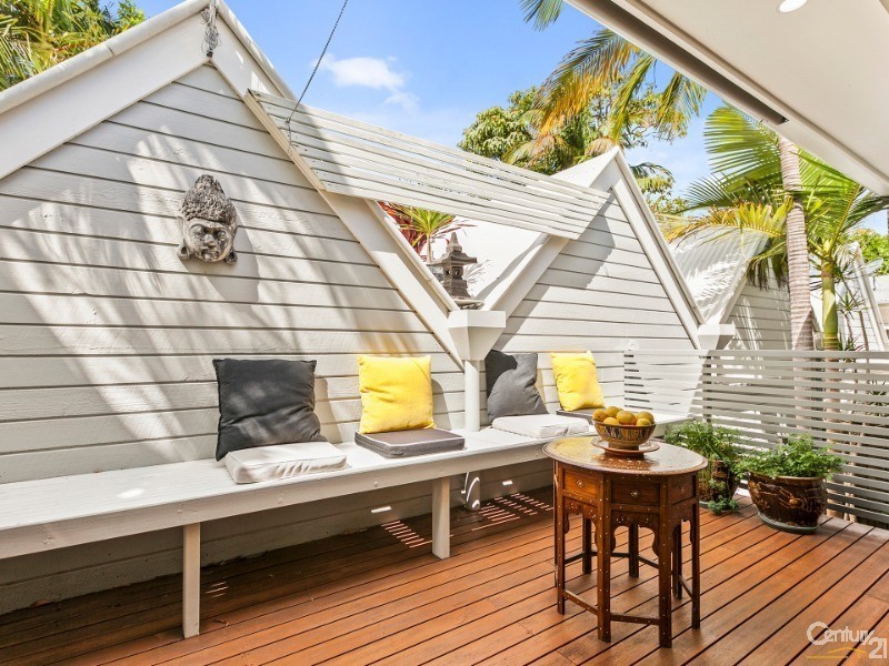 2/21  Nebula Street, Sunshine Beach QLD 4567