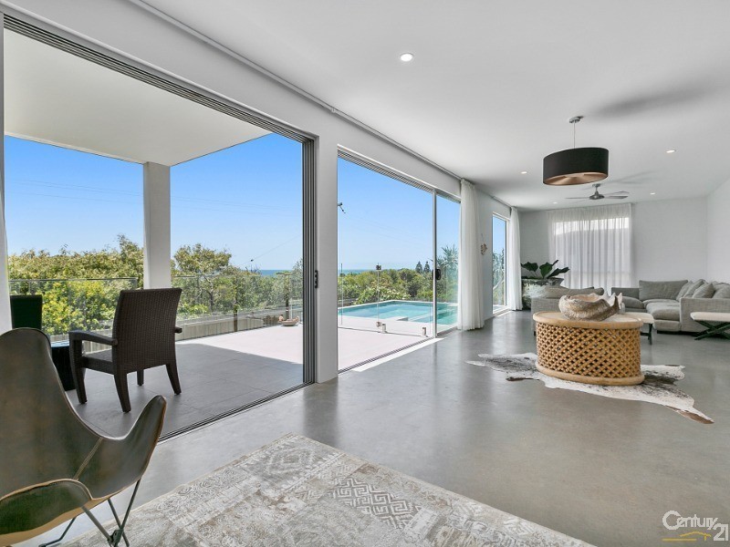 37 Kestrel Crescent, Peregian Beach QLD 4573