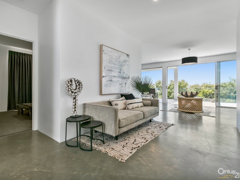 37 Kestrel Crescent, Peregian Beach QLD 4573