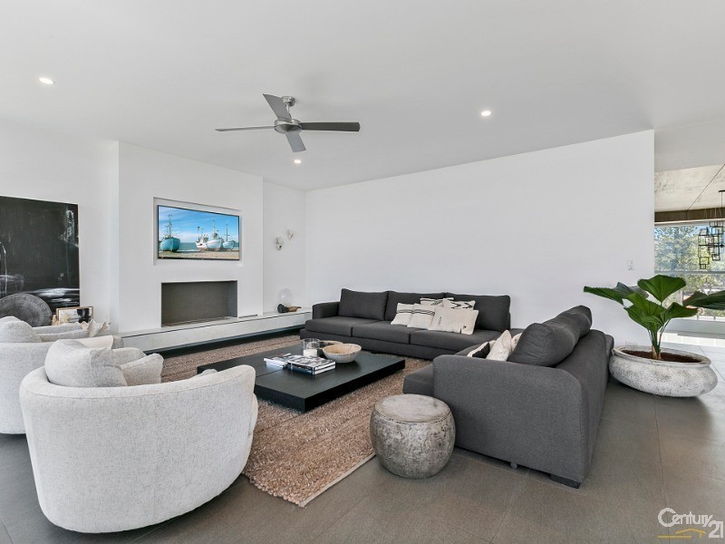 37 Kestrel Crescent, Peregian Beach QLD 4573