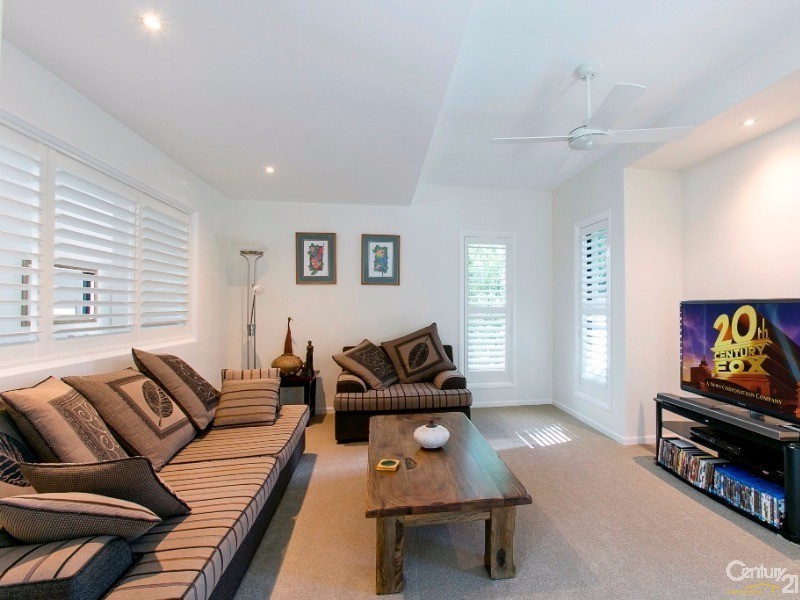 13 Longwood Drive, Peregian Springs QLD 4573