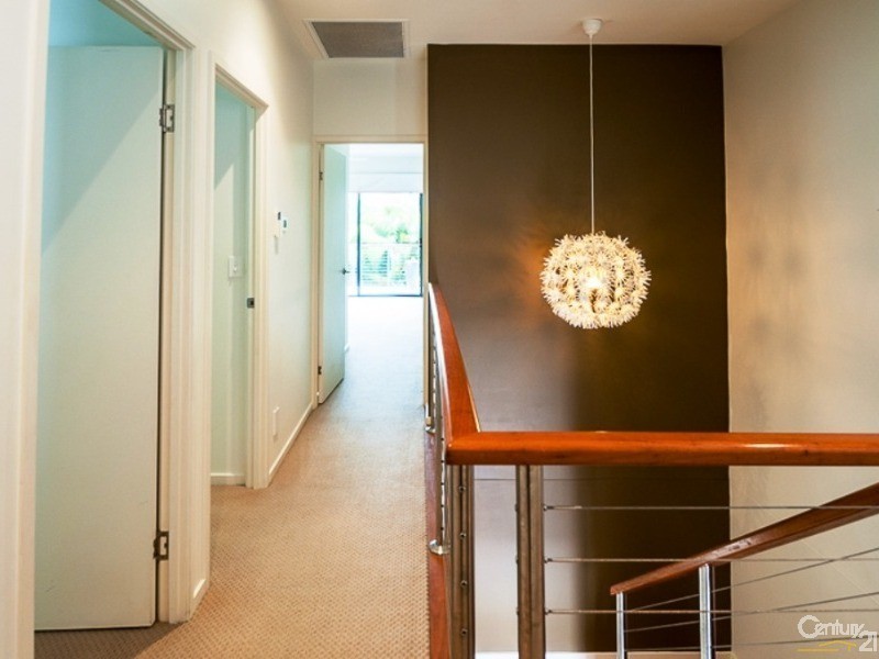 2/115 Peregian Springs Drive, Peregian Springs QLD 4573