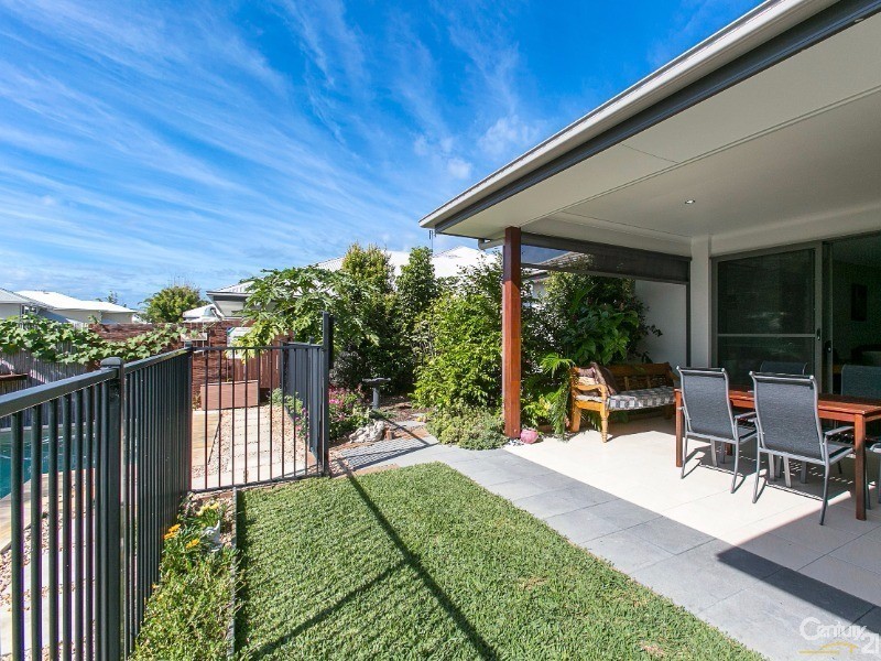 5 Montreal Drive, Peregian Springs QLD 4573