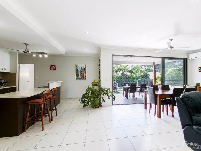 5 Montreal Drive, Peregian Springs QLD 4573