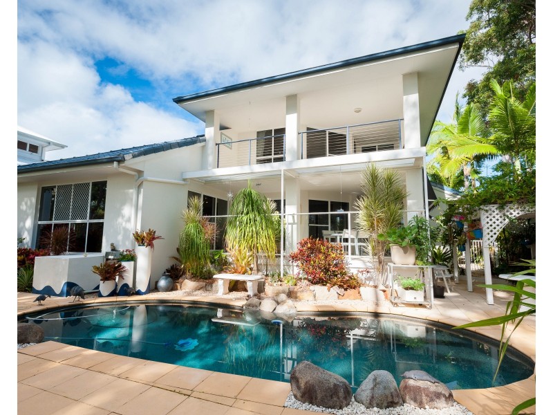 18 Lakeside Drive, Peregian Springs QLD 4573