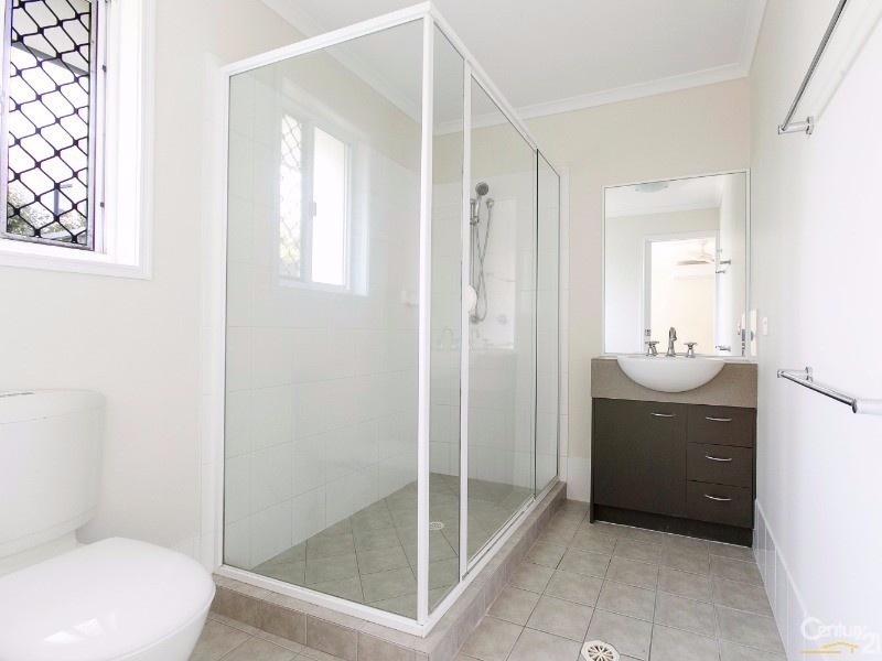 22 Maddens Crescent, Peregian Springs QLD 4573