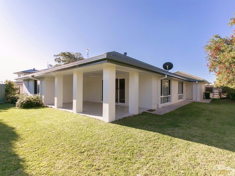 22 Maddens Crescent, Peregian Springs QLD 4573