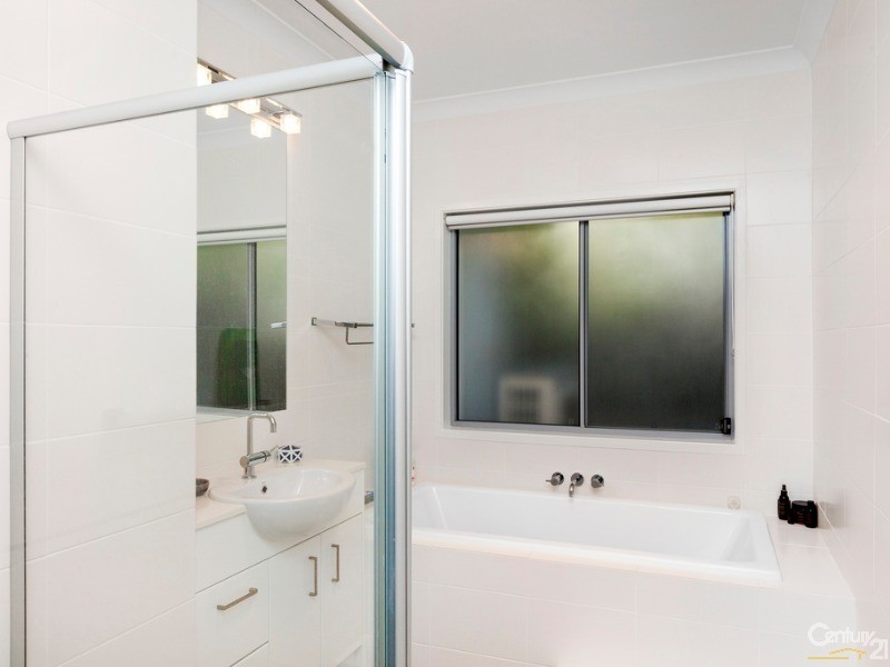 138 The Avenue, Peregian Springs QLD 4573