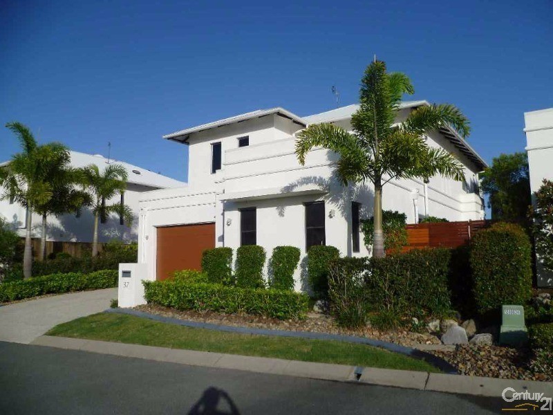 37/115 Peregian Springs Drive, Peregian Springs QLD 4573