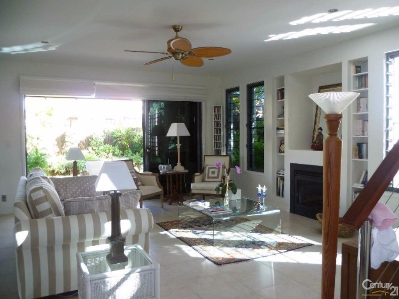 37/115 Peregian Springs Drive, Peregian Springs QLD 4573