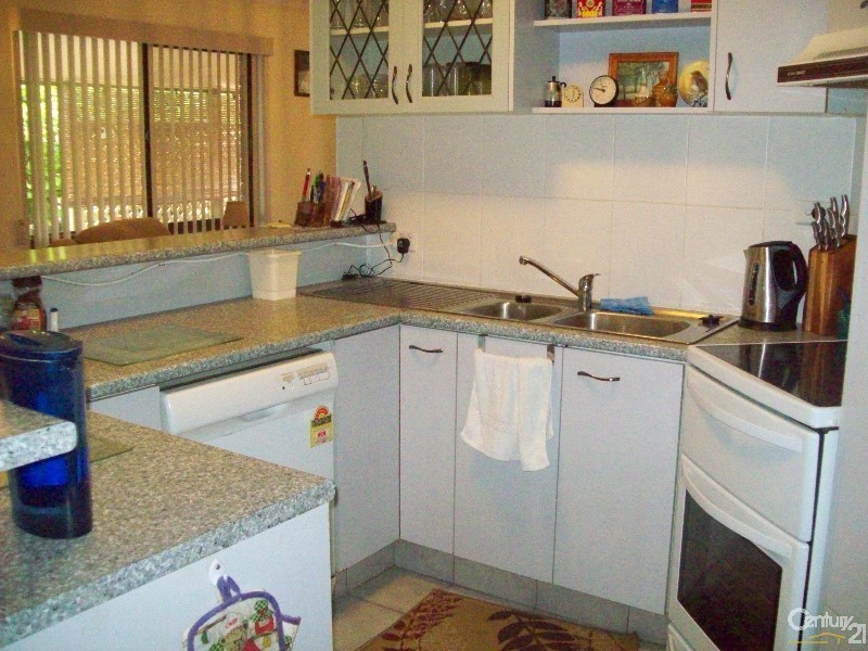 Mount Warren Park QLD 4207