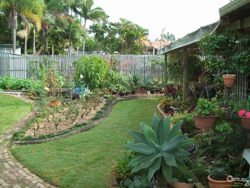 Mount Warren Park QLD 4207