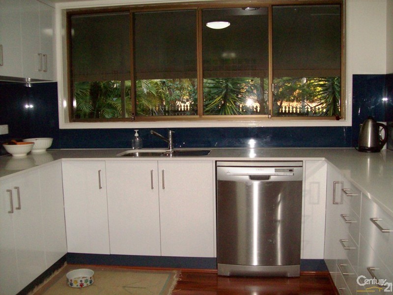 8 Richland Dr, Bannockburn QLD 4207