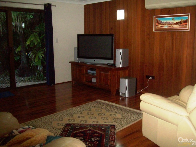 8 Richland Dr, Bannockburn QLD 4207