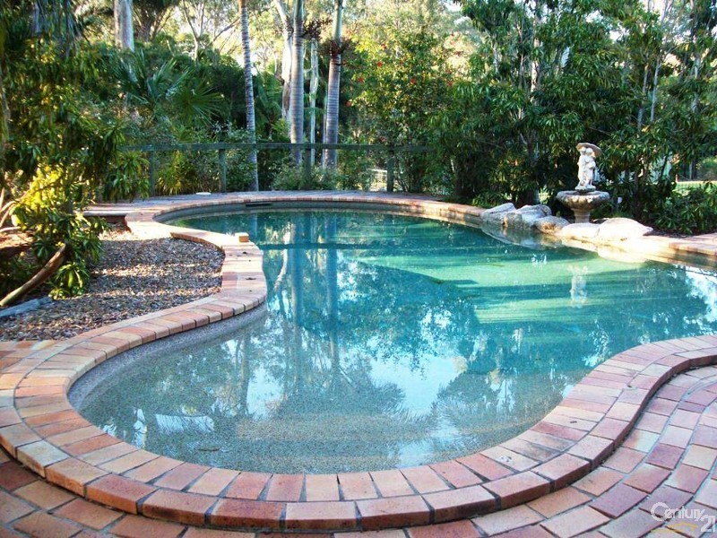 8 Richland Dr, Bannockburn QLD 4207